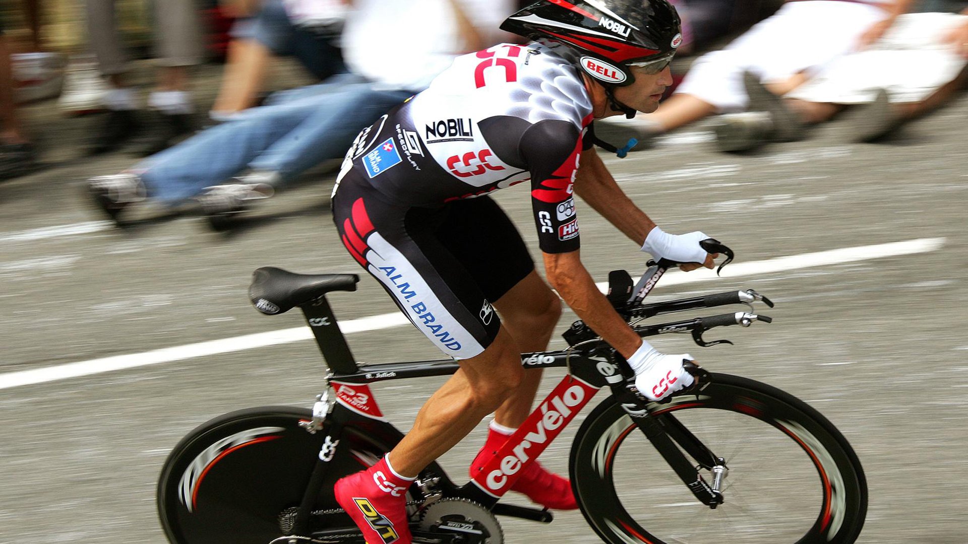 _篮网继续领跑联盟，势不可挡_，全方位解读篮网