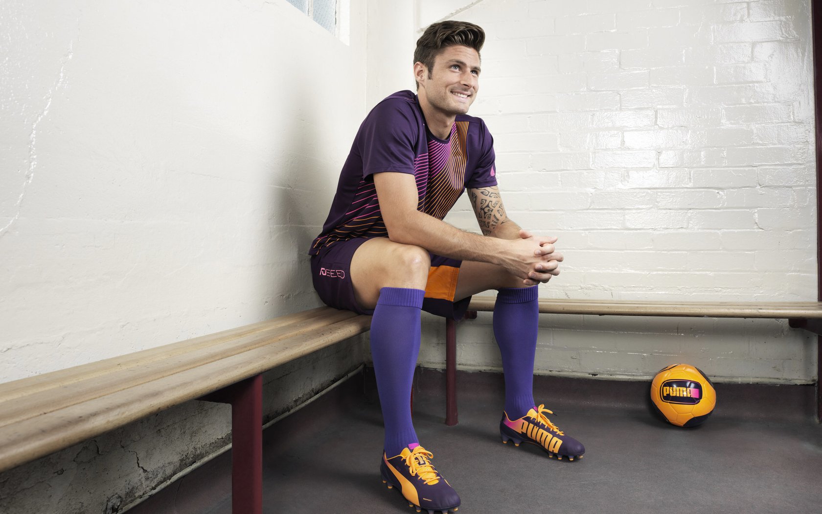 姆巴佩再度爆发：场均最高评分！，姆巴佩成绩